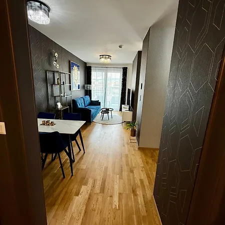 Andy's In Downtown Metropolis With Parking Appartement *