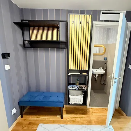 公寓 Andy's In Downtown Metropolis With Parking 布拉迪斯拉发