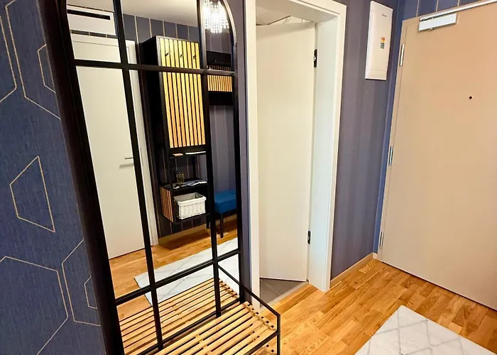 Apartament Andy's In Downtown Metropolis With Parking *