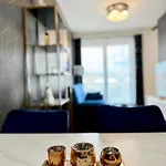 Andy's In Downtown Metropolis With Parking Apartment *